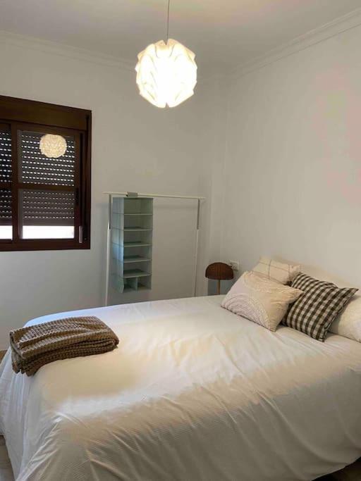 Appartamento Atico Santa Lucia Terraza Y Parking Gratuitos Alcalá de Guadaira Esterno foto