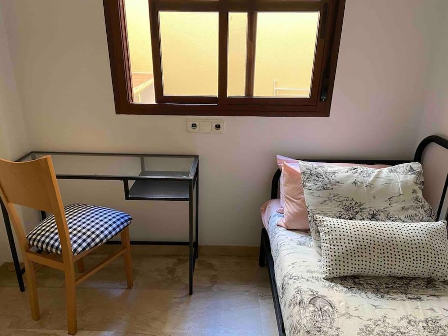 Appartamento Atico Santa Lucia Terraza Y Parking Gratuitos Alcalá de Guadaira Esterno foto