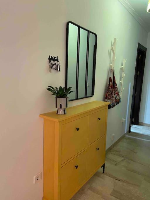 Appartamento Atico Santa Lucia Terraza Y Parking Gratuitos Alcalá de Guadaira Esterno foto