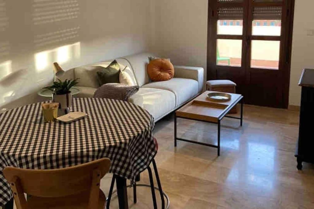 Appartamento Atico Santa Lucia Terraza Y Parking Gratuitos Alcalá de Guadaira Esterno foto