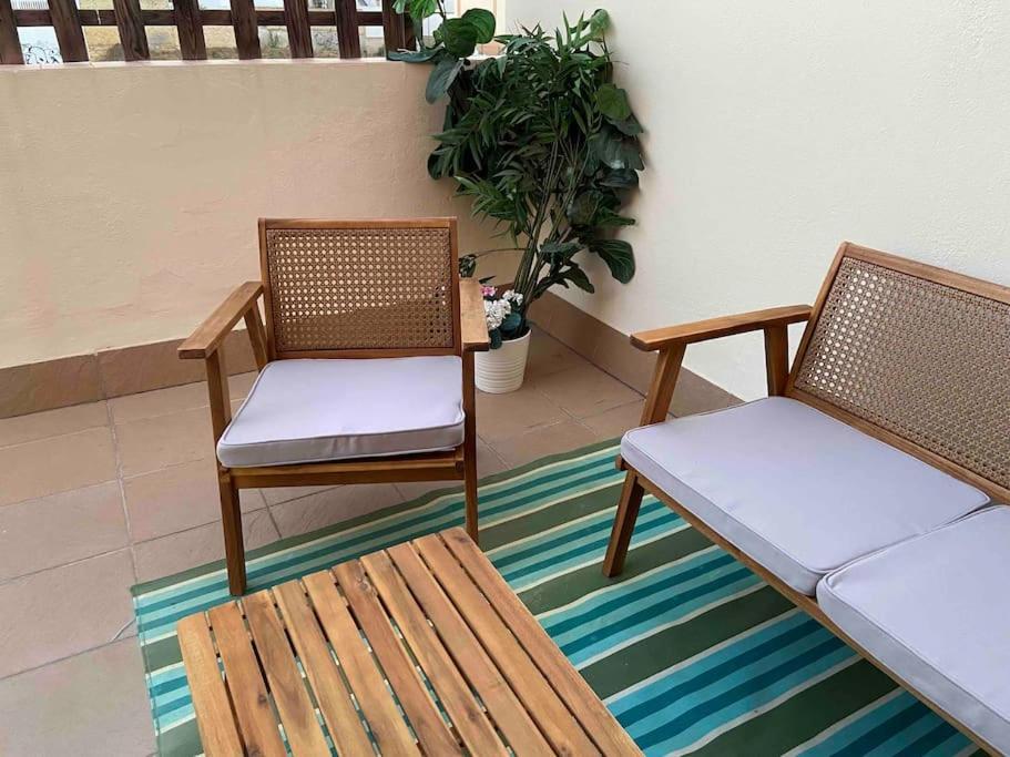 Appartamento Atico Santa Lucia Terraza Y Parking Gratuitos Alcalá de Guadaira Esterno foto